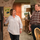 Illustration for article titled Tom Arnold likes the Roseanne reboot, even if he doesn't like the real Roseanne's politics